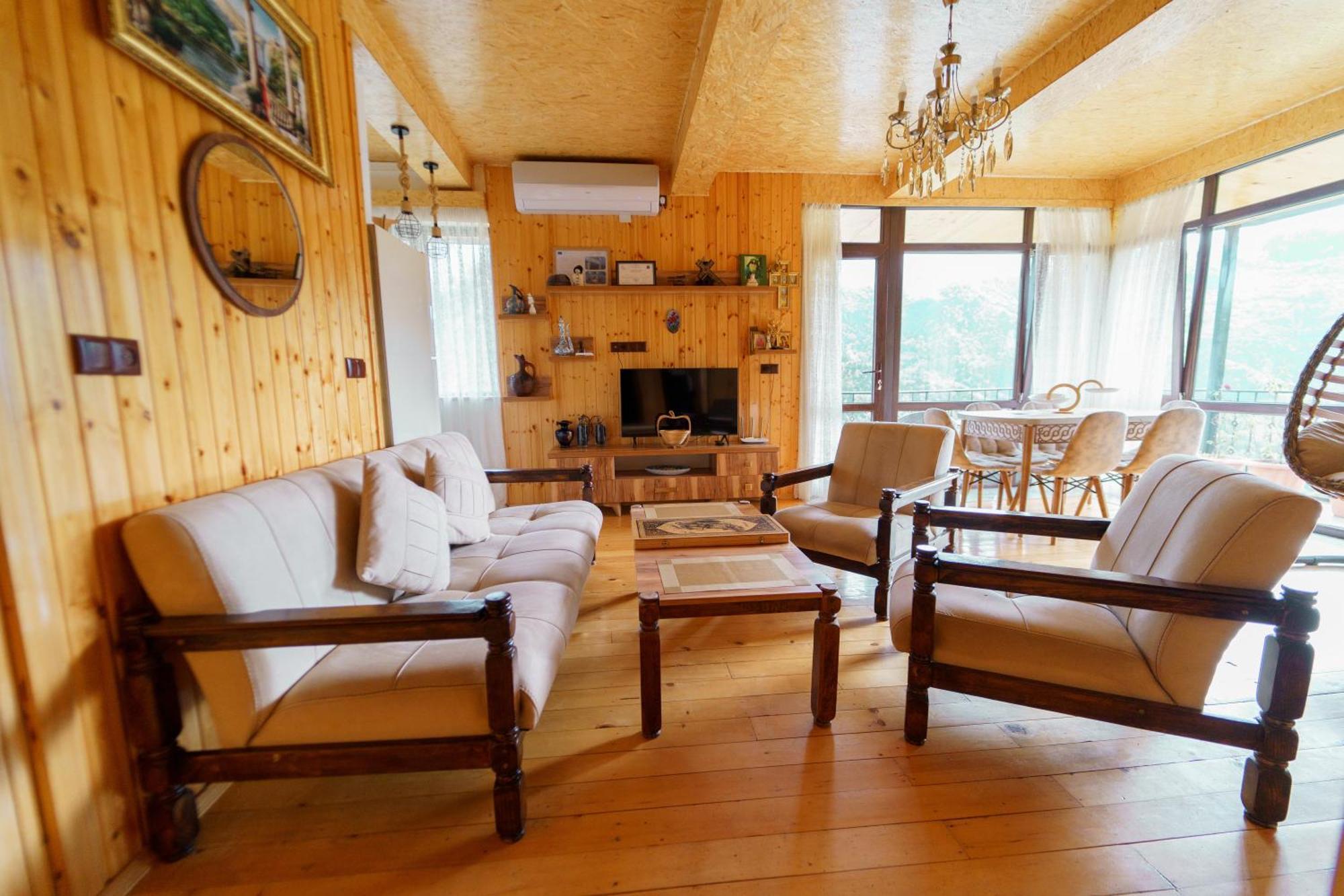 Guest House Sunrise Khulo Экстерьер фото